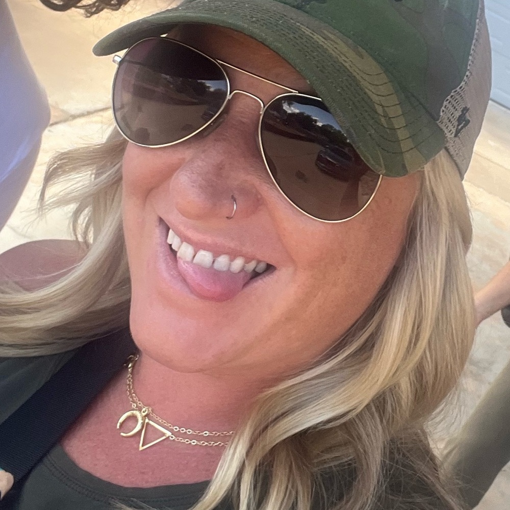 Meet your Posher, Tracy